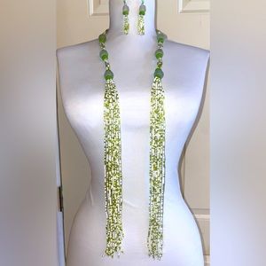 Handmade beaded jewelry set